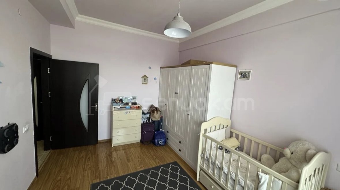 3 Սենյականոց Բնակարան Նորակառույցում, 110քմ, 14/14 հարկ, Կապիտալ Վերանորոգված