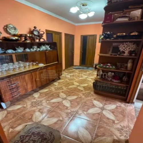 3 Սենյականոց Բնակարան, 75քմ, 8/9 հարկ, Կոսմետիկ Վերանորոգված