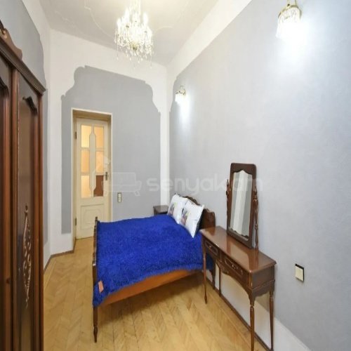 3 Սենյականոց Բնակարան Քարե Շենքում, 98քմ, 4/5 հարկ, Կապիտալ Վերանորոգված, Կահավորված, Արևկող