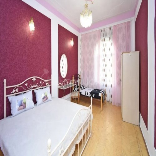 3 Սենյականոց Բնակարան Քարե Շենքում, 98քմ, 4/5 հարկ, Կապիտալ Վերանորոգված, Կահավորված, Արևկող