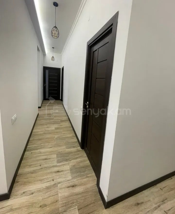 3 Սենյականոց Բնակարան Նորակառույցում, 101քմ, 17/17 հարկ, Դիզայներական Վերանորոգված