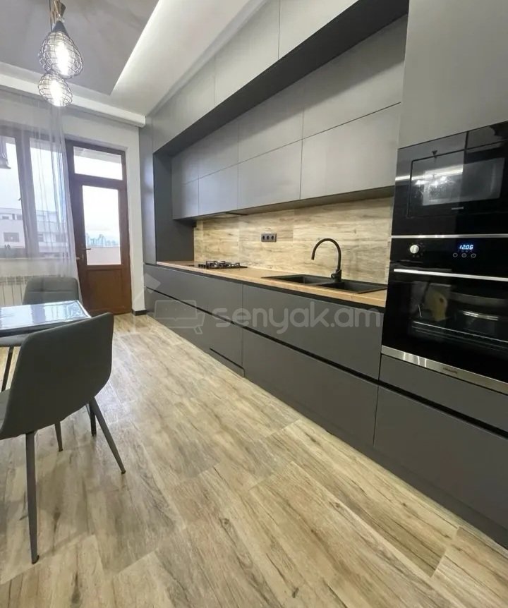 3 Սենյականոց Բնակարան Նորակառույցում, 101քմ, 17/17 հարկ, Դիզայներական Վերանորոգված