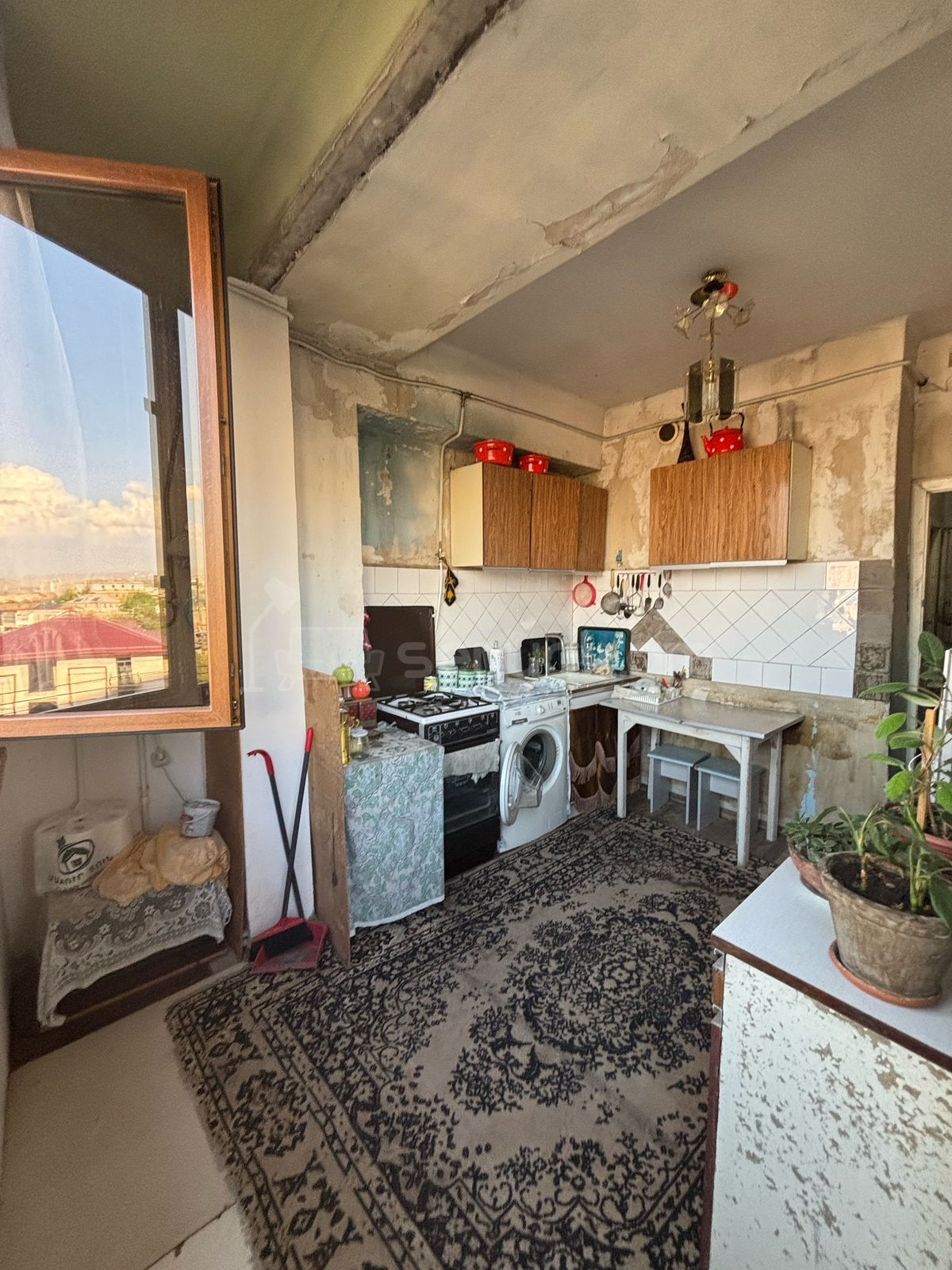 1 Սենյականոց Բնակարան, 42քմ, 6/9 հարկ, Նորմալ Վիճակում