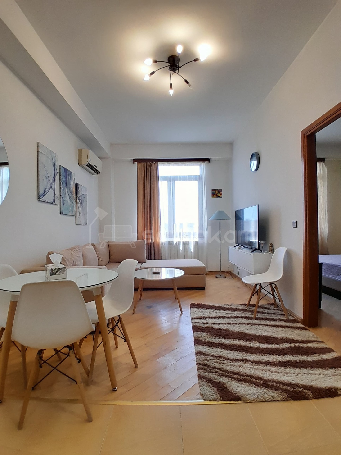 2 Սենյականոց Բնակարան Նորակառույցում, 46քմ, 1/13 հարկ, Նորմալ Վիճակում, Կահավորված