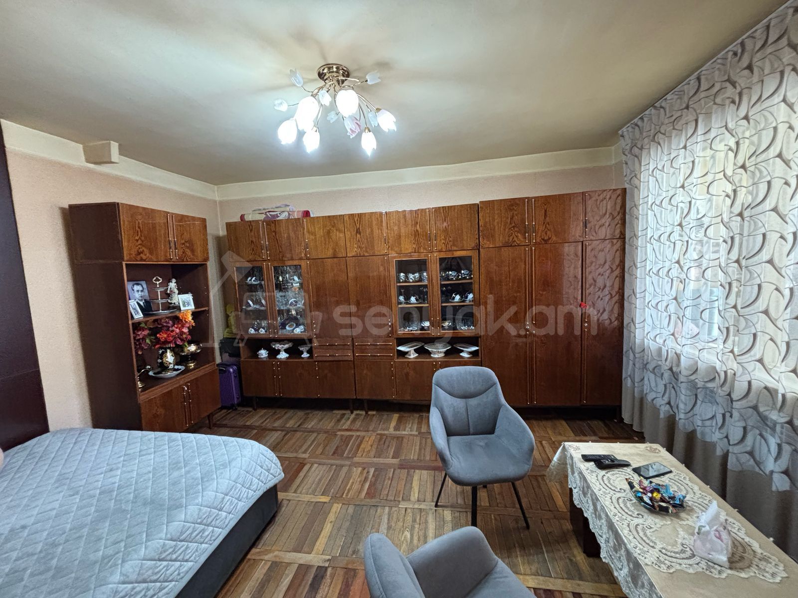 1 Սենյականոց Բնակարան, 41քմ, 3/16 հարկ, Նորմալ Վիճակում