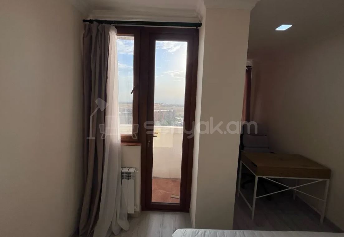 3 Սենյականոց Բնակարան, 80քմ, 11/16 հարկ, Կապիտալ Վերանորոգված, Կահավորված
