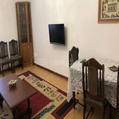 3 Սենյականոց Բնակարան Քարե Շենքում, 90քմ, 2/4 հարկ, Կապիտալ Վերանորոգված, Կահավորված, Արևկող