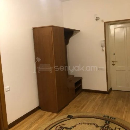 3 Սենյականոց Բնակարան Քարե Շենքում, 90քմ, 2/4 հարկ, Կապիտալ Վերանորոգված, Կահավորված, Արևկող