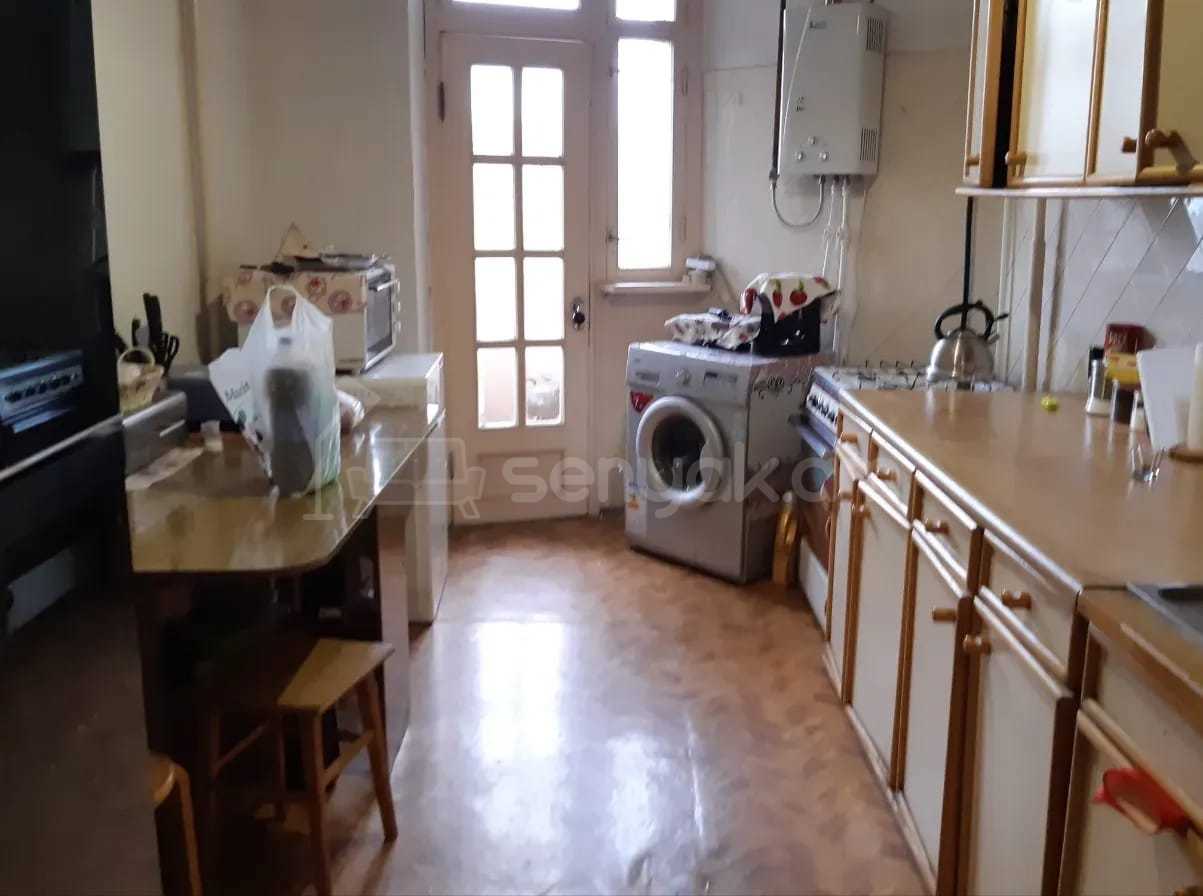 3 Սենյականոց Բնակարան, 84քմ, 6/16 հարկ, Նորմալ Վիճակում