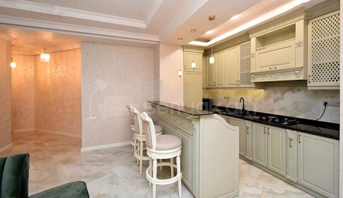 3 Սենյականոց Բնակարան Նորակառույցում, 80քմ, 4/4 հարկ, Դիզայներական Վերանորոգված, Կահավորված, Արևկող