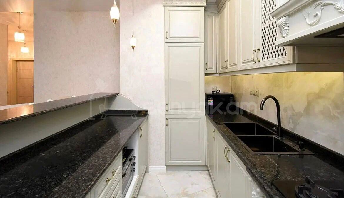 3 Սենյականոց Բնակարան Նորակառույցում, 80քմ, 4/4 հարկ, Դիզայներական Վերանորոգված, Կահավորված, Արևկող