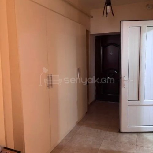 2 Սենյականոց Բնակարան Քարե Շենքում, 50քմ, 5/5 հարկ, Կապիտալ Վերանորոգված, Կահավորված, Արևկող