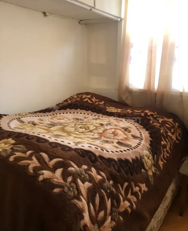 1 Սենյականոց Բնակարան, 45քմ, 3/5 հարկ, Նորմալ Վիճակում, Կահավորված
