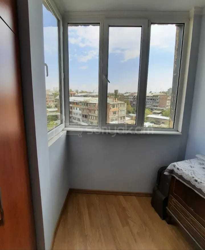 3 Սենյականոց Բնակարան, 97քմ, 8/16 հարկ, Նորմալ Վիճակում