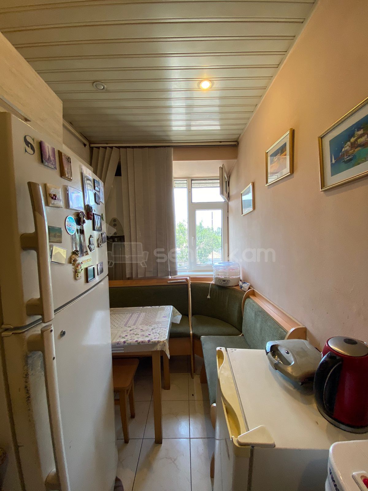 6 Սենյականոց Բնակարան, 97քմ, 3/9 հարկ, Նորմալ Վիճակում