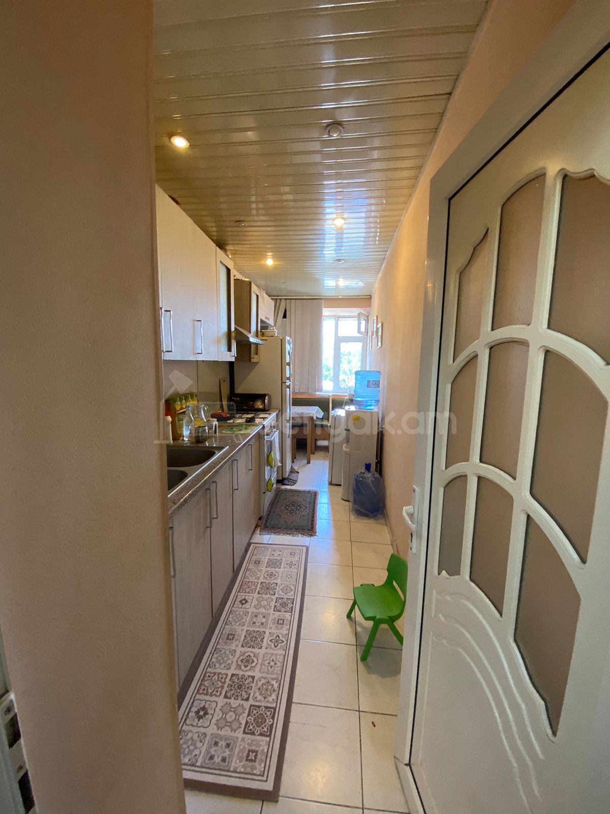 6 Սենյականոց Բնակարան, 97քմ, 3/9 հարկ, Նորմալ Վիճակում