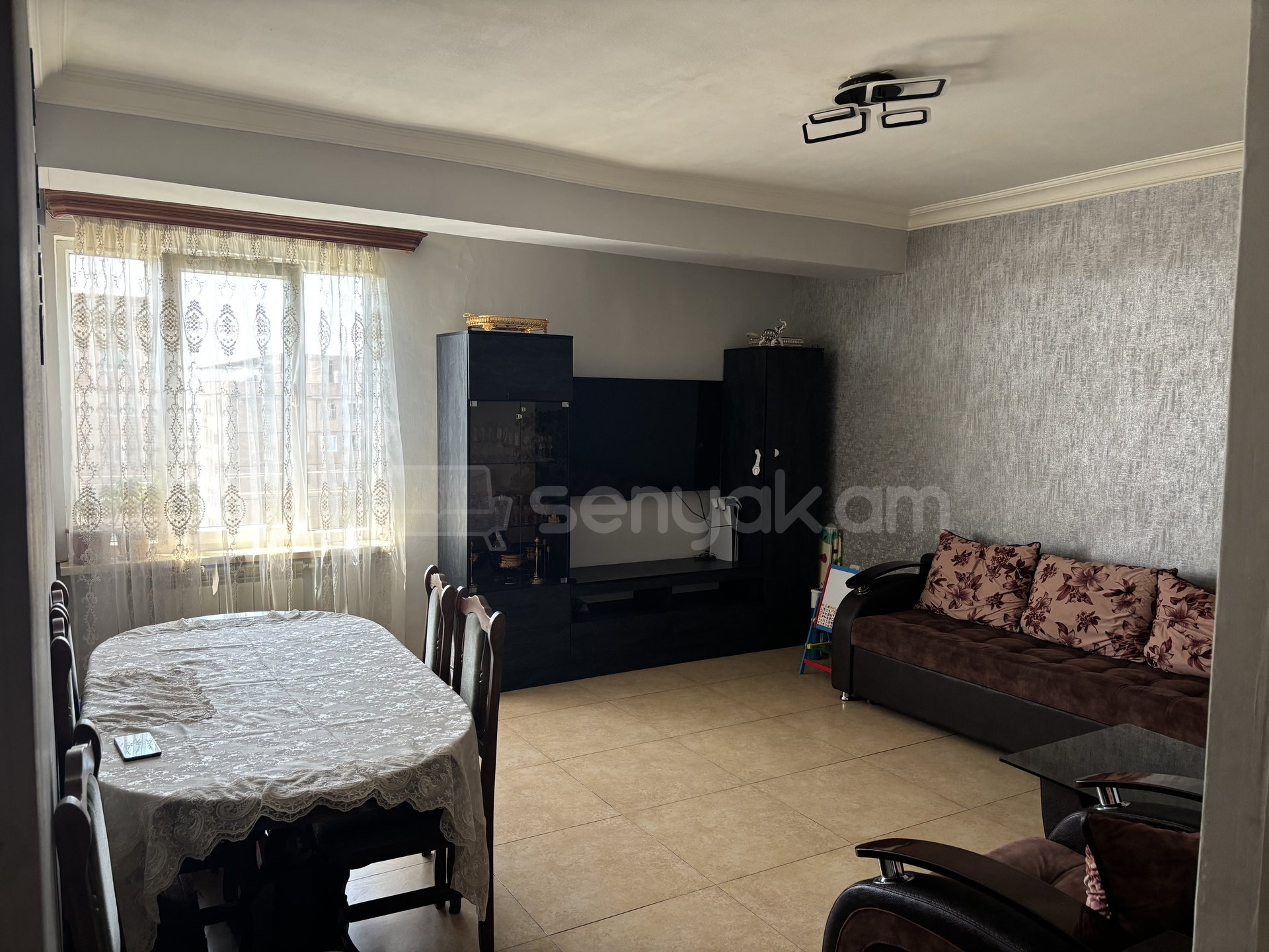 3 Սենյականոց Բնակարան, 79քմ, 13/14 հարկ, Կոսմետիկ Վերանորոգված