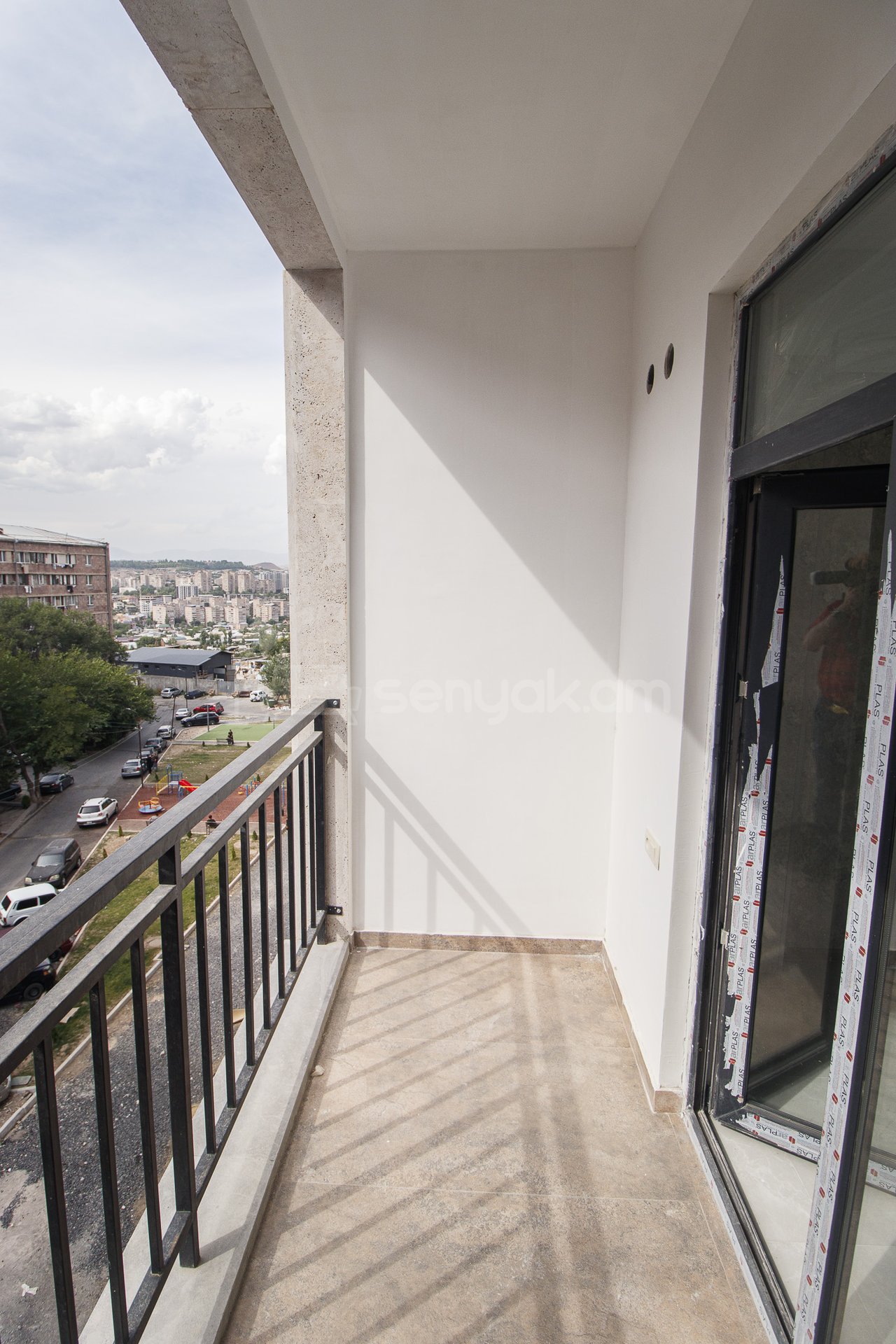 2 Սենյականոց Բնակարան Նորակառույցում, 43քմ, 3/7 հարկ, Դիզայներական Վերանորոգված