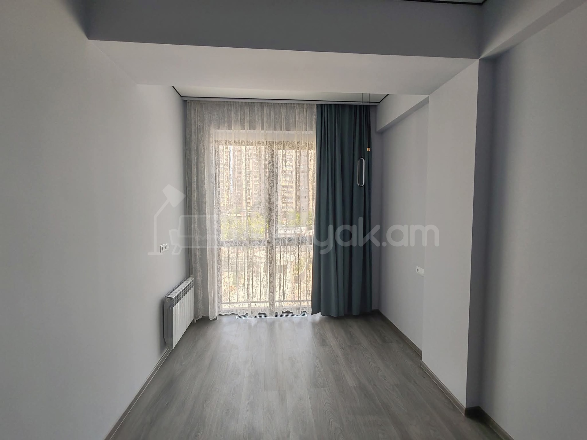 3 Սենյականոց Բնակարան, 70քմ, 5/14 հարկ, Դիզայներական Վերանորոգված, Կահավորված