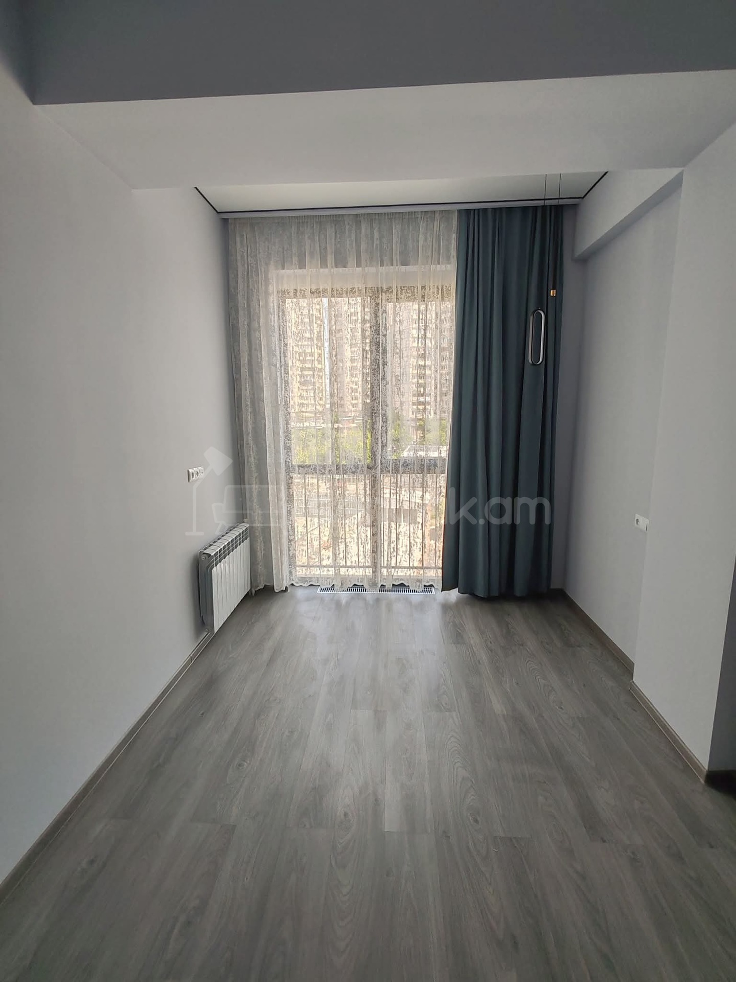 3 Սենյականոց Բնակարան, 70քմ, 5/14 հարկ, Դիզայներական Վերանորոգված, Կահավորված