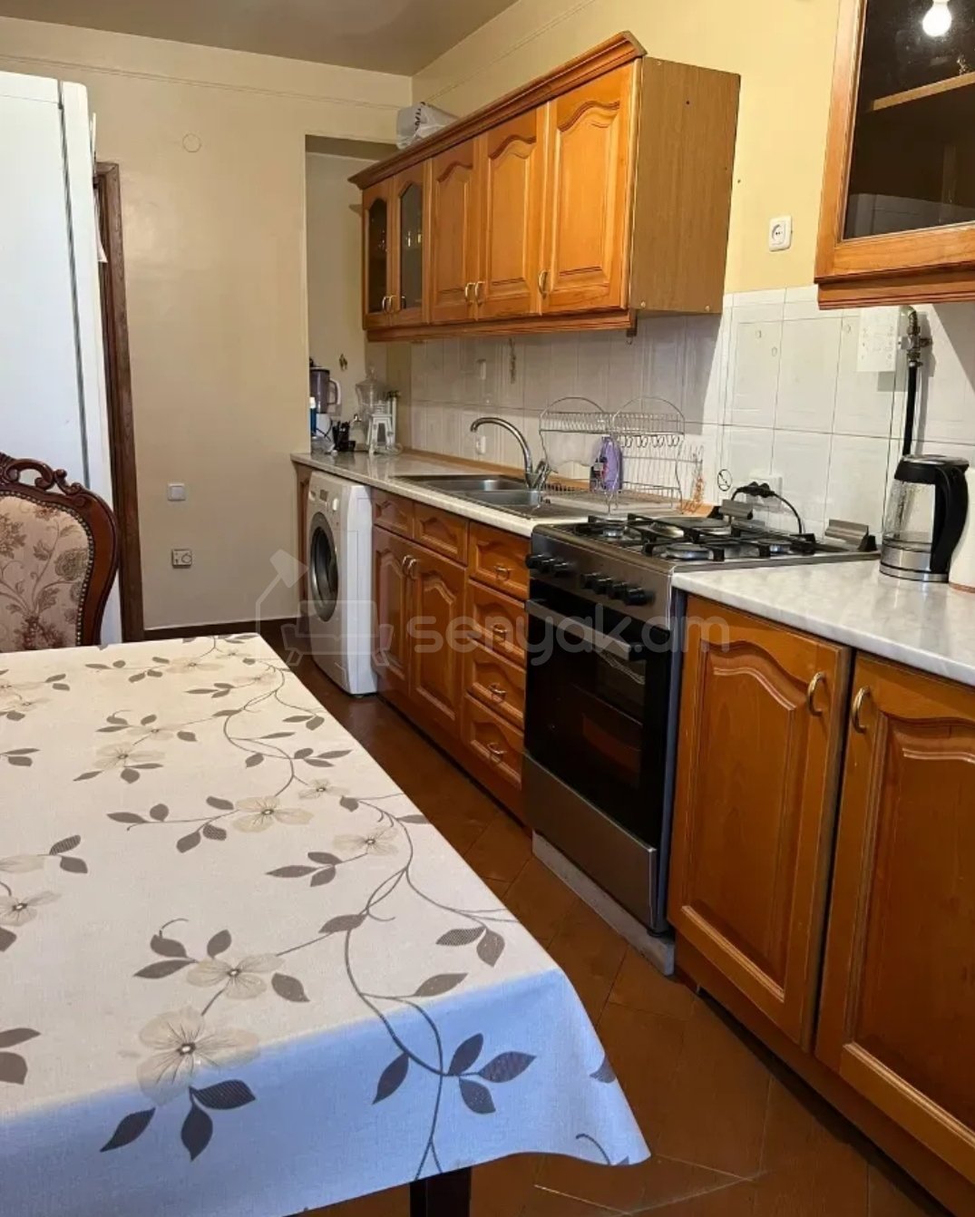 4 Սենյականոց Բնակարան, 89քմ, 2/9 հարկ, Կապիտալ Վերանորոգված