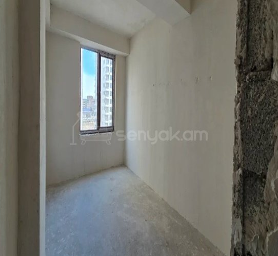 3 Սենյականոց Բնակարան, 80քմ, 8/15 հարկ, Զրոյական Վիճակում