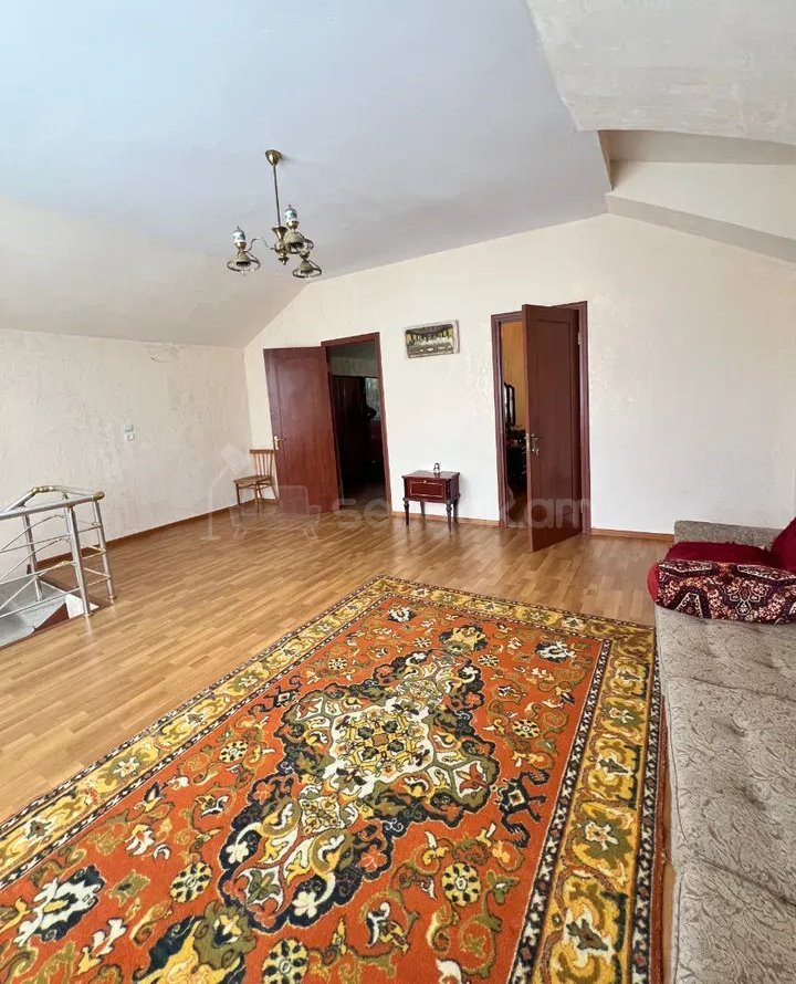 6 Սենյականոց Սեփական Տուն, 140քմ, Կապիտալ Վերանորոգված
