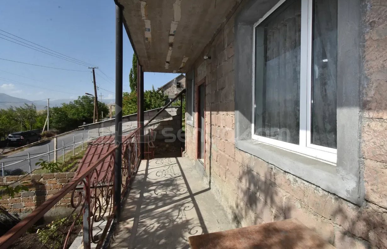 4 Սենյականոց Սեփական Տուն, 238քմ, Կապիտալ Վերանորոգված, Ավտոտնակով