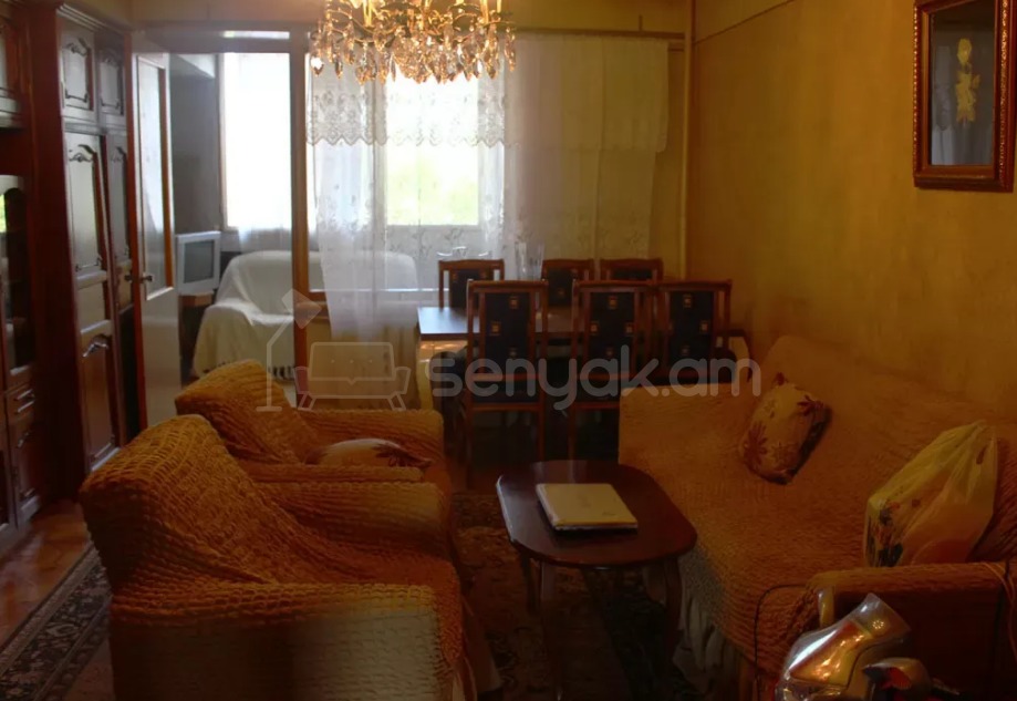 3 Սենյականոց Բնակարան, 100քմ, 5/9 հարկ, Պետական Վիճակում