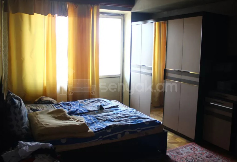 3 Սենյականոց Բնակարան, 100քմ, 5/9 հարկ, Պետական Վիճակում