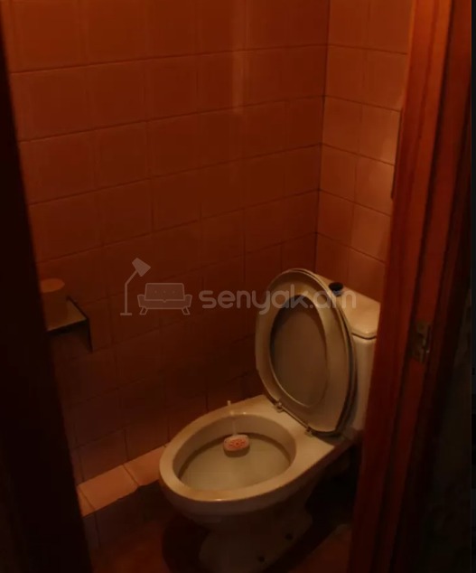 3 Սենյականոց Բնակարան, 100քմ, 5/9 հարկ, Պետական Վիճակում