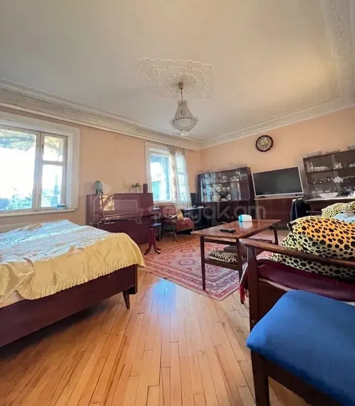 7 Սենյականոց Սեփական Տուն, 240քմ, Կապիտալ Վերանորոգված, Ավտոտնակով