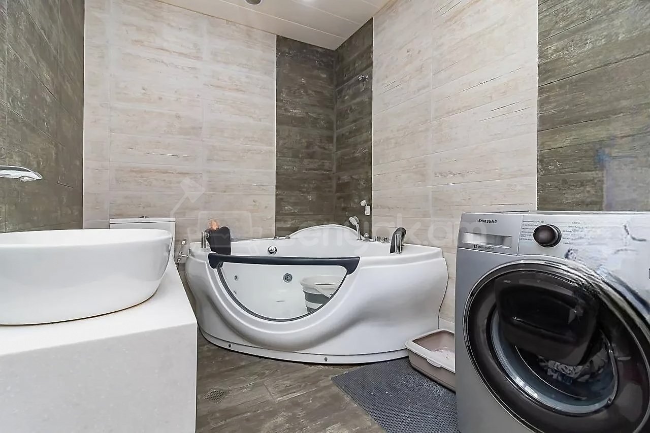 3 Սենյականոց Բնակարան Նորակառույցում, 83քմ, 13/14 հարկ, Կապիտալ Վերանորոգված