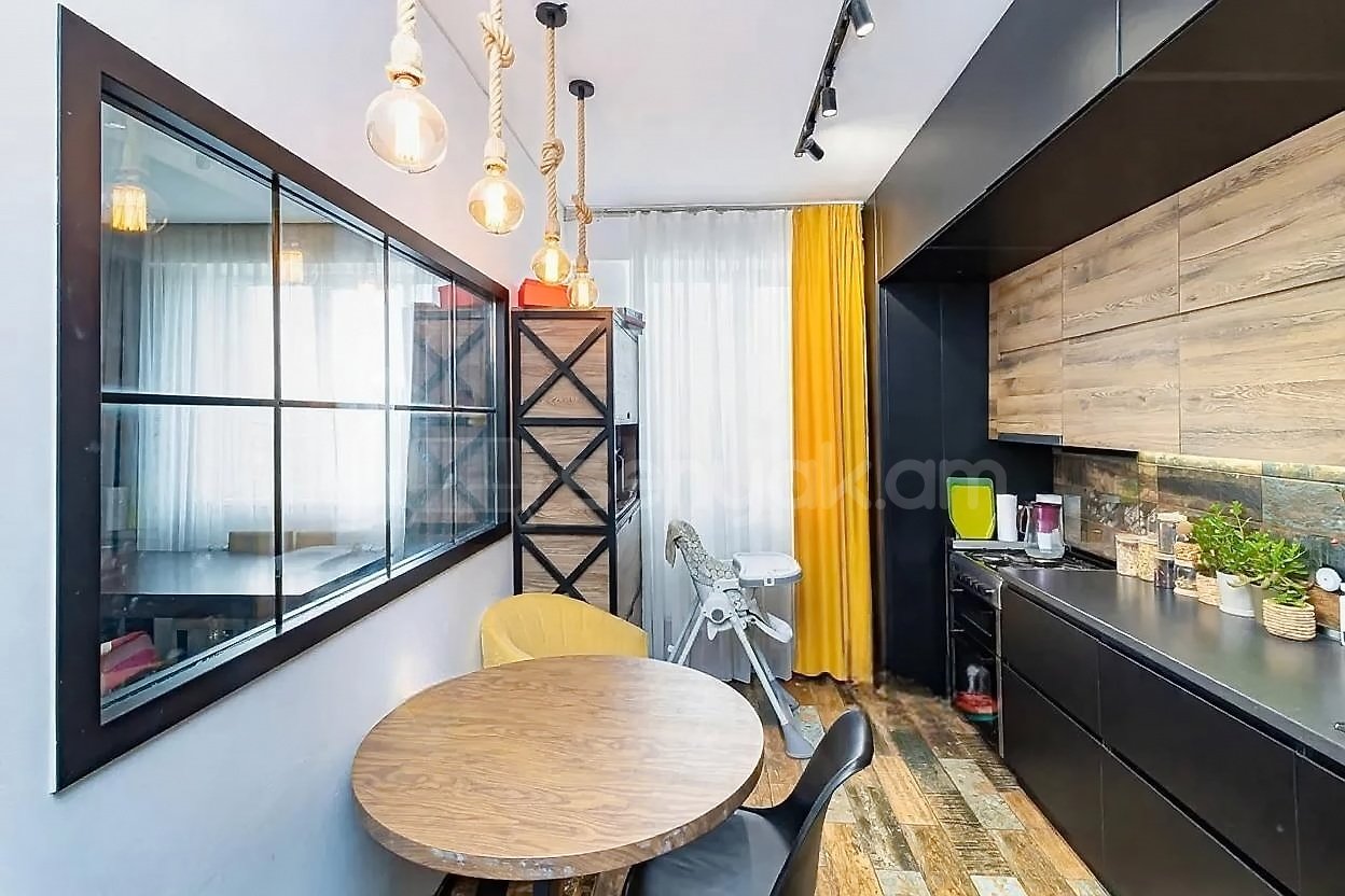 3 Սենյականոց Բնակարան Նորակառույցում, 83քմ, 13/14 հարկ, Կապիտալ Վերանորոգված