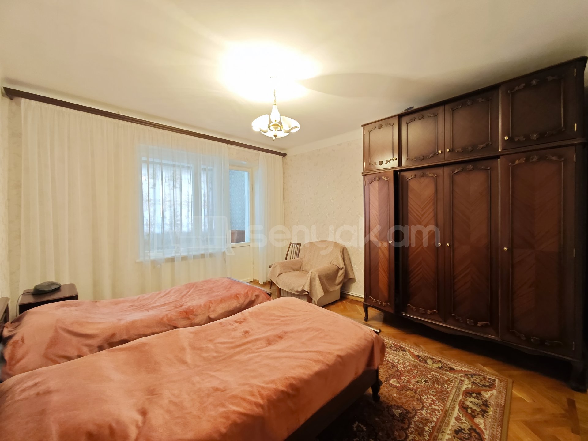 2 Սենյականոց Բնակարան Քարե Շենքում, 81քմ, 2/5 հարկ, Կոսմետիկ Վերանորոգված, Կահավորված, Արևկող
