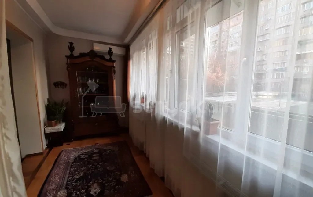 3 Սենյականոց Բնակարան, 100քմ, 2/9 հարկ, Կապիտալ Վերանորոգված