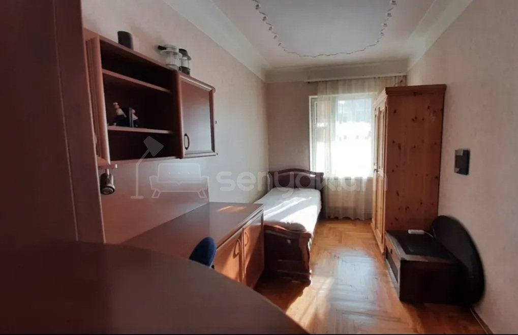 3 Սենյականոց Բնակարան, 100քմ, 2/9 հարկ, Կապիտալ Վերանորոգված