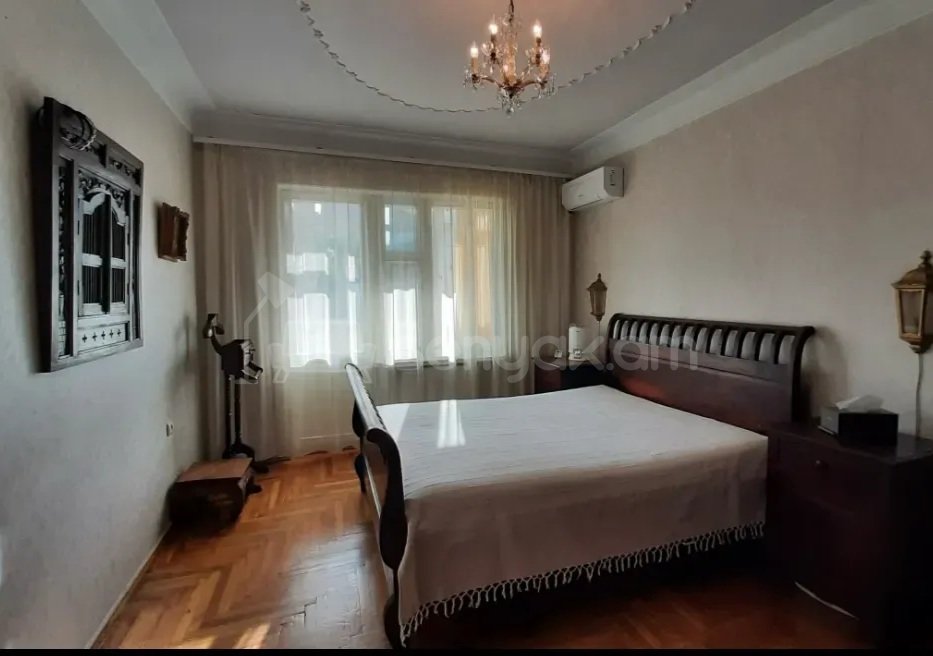 3 Սենյականոց Բնակարան, 100քմ, 2/9 հարկ, Կապիտալ Վերանորոգված