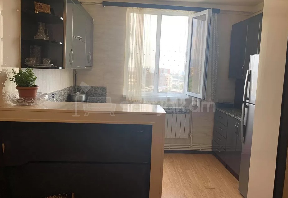 2 Սենյականոց Բնակարան Նորակառույցում, 46քմ, 10/10 հարկ, Կապիտալ Վերանորոգված