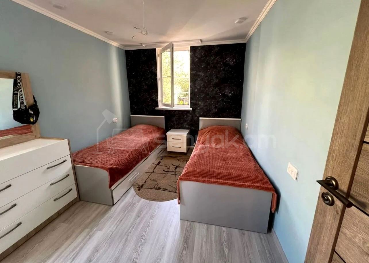 4 Սենյականոց Սեփական Տուն, 164քմ, Կապիտալ Վերանորոգված