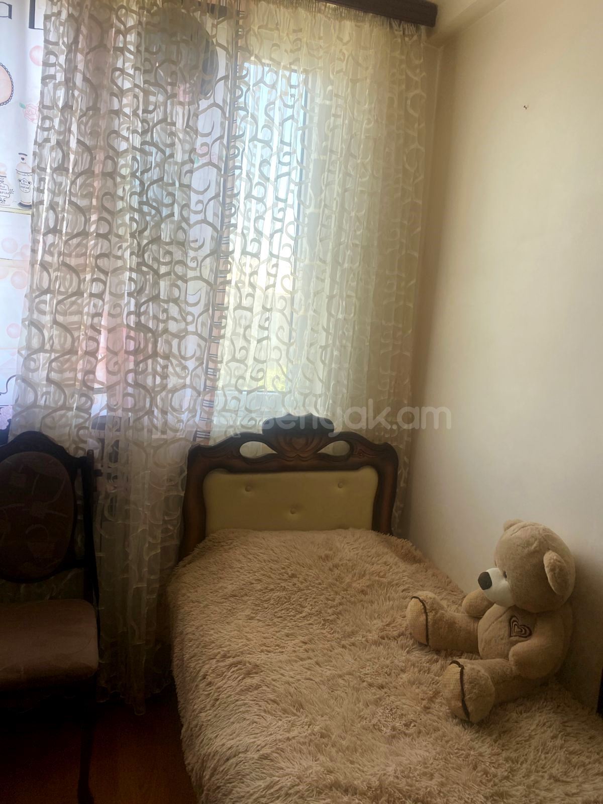 3 Սենյականոց Բնակարան, 55քմ, 2/4 հարկ, Նորմալ Վիճակում, Կահավորված