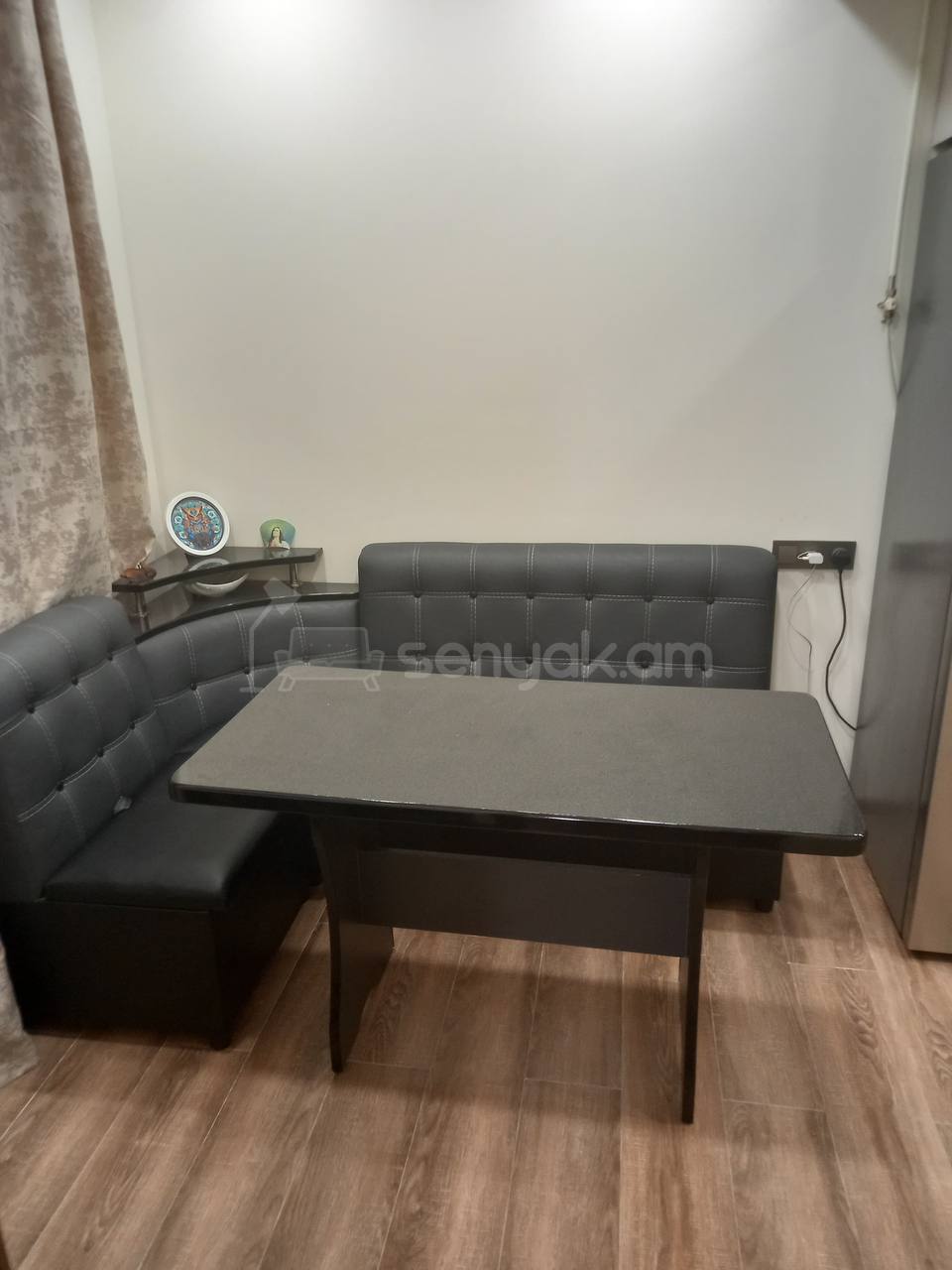 3 Սենյականոց Բնակարան, 78քմ, 9/9 հարկ, Կապիտալ Վերանորոգված, Կահավորված, Արևկող