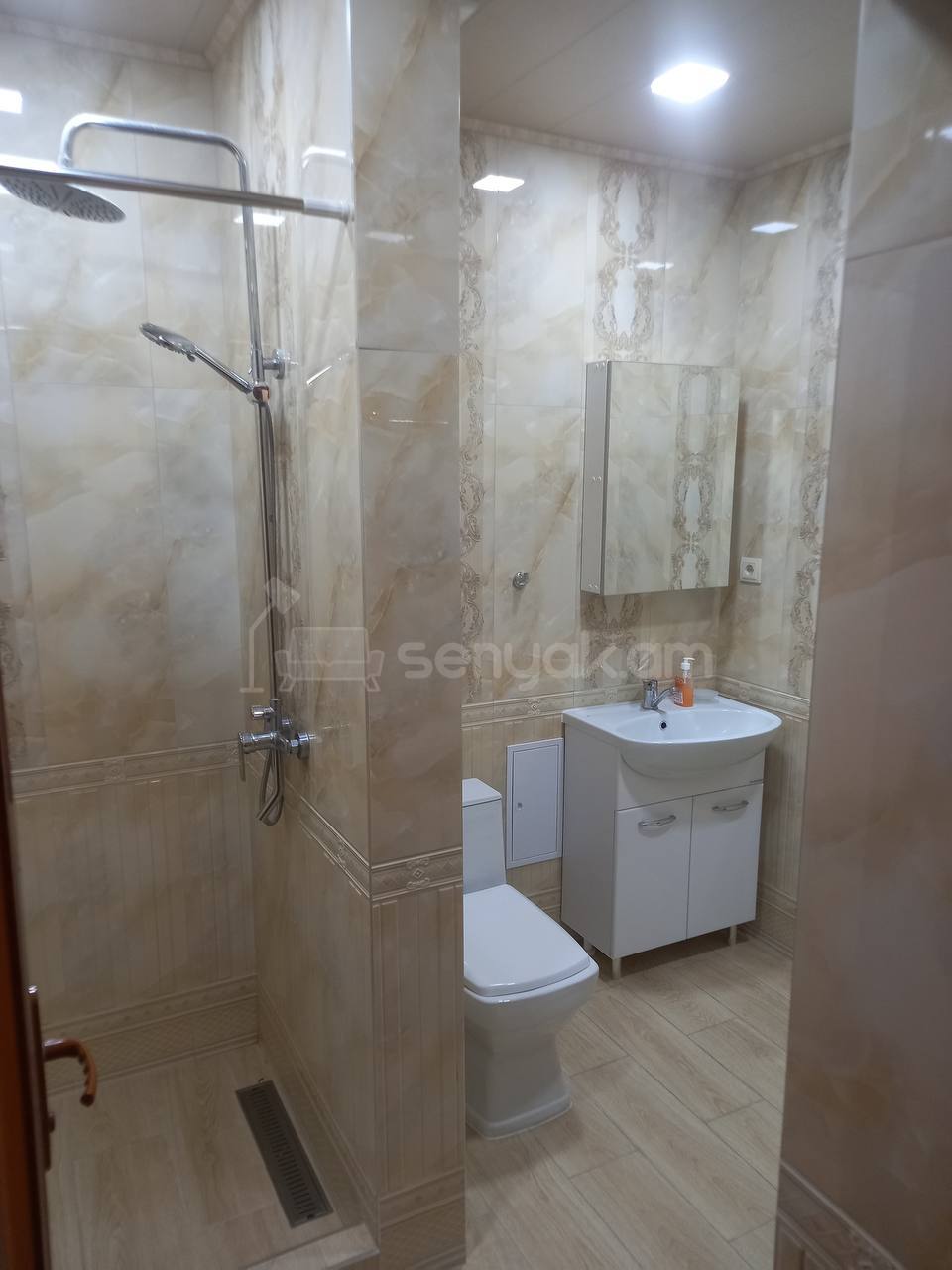3 Սենյականոց Բնակարան, 78քմ, 9/9 հարկ, Կապիտալ Վերանորոգված, Կահավորված, Արևկող