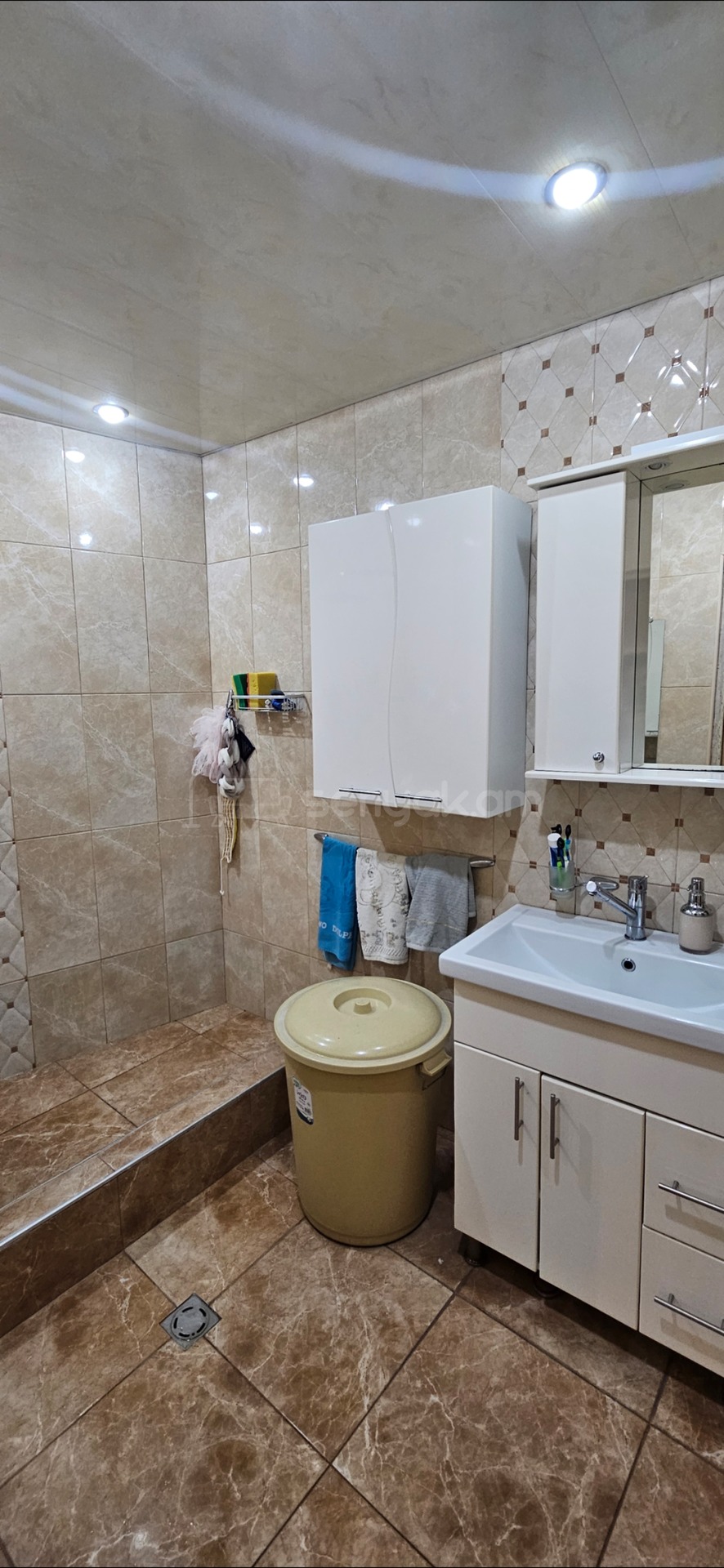 2 Սենյականոց Բնակարան Քարե Շենքում, 77քմ, 6/16 հարկ, Կոսմետիկ Վերանորոգված