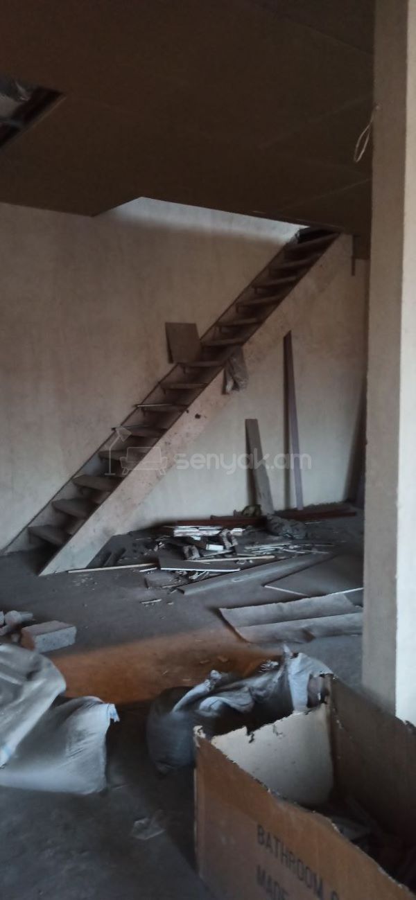 4 Սենյականոց Բնակարան Նորակառույցում, 145քմ, 8/8 հարկ, Զրոյական Վիճակում