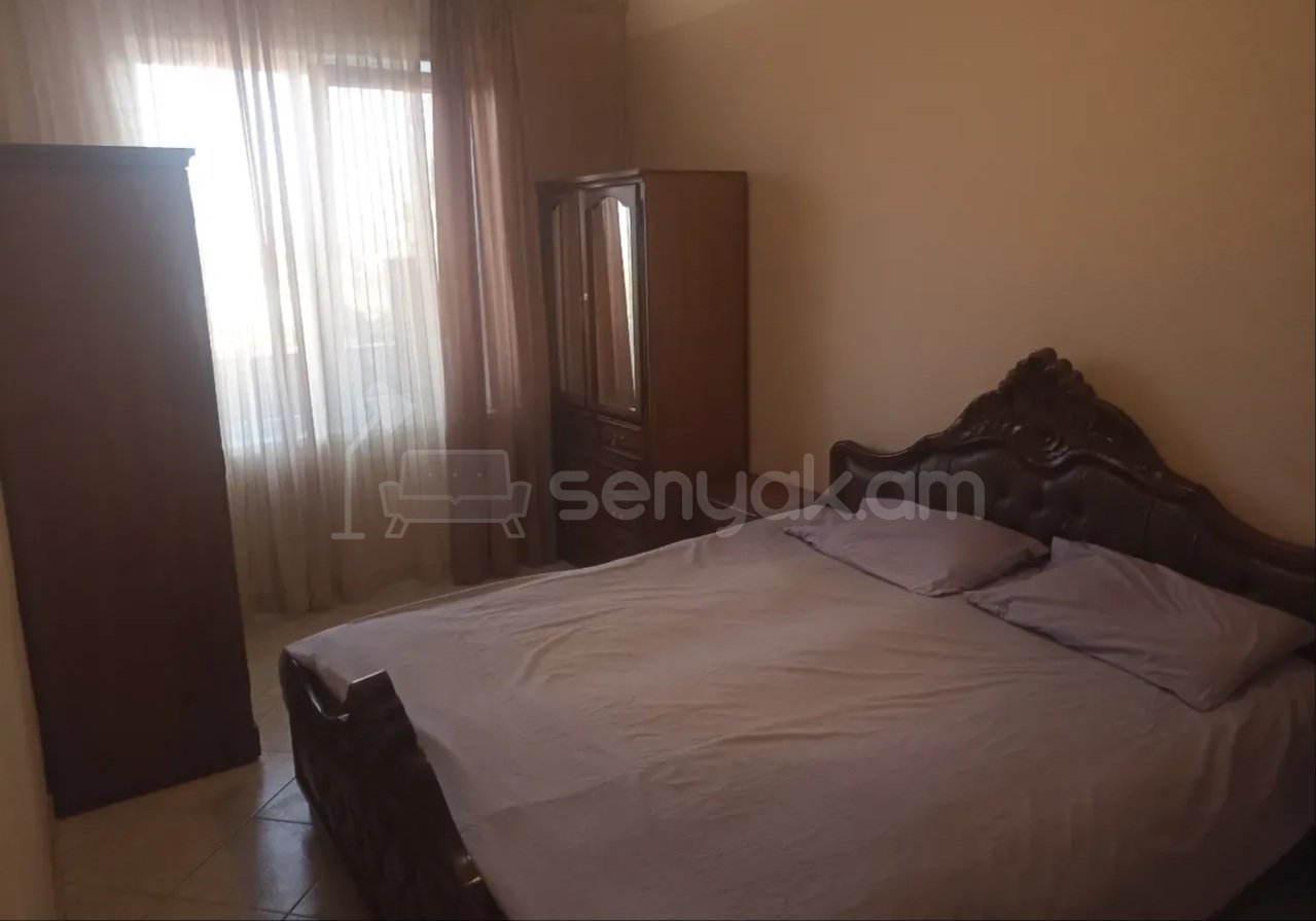 3 Սենյականոց Բնակարան Քարե Շենքում, 78քմ, 4/5 հարկ, Կոսմետիկ Վերանորոգված, Կահավորված