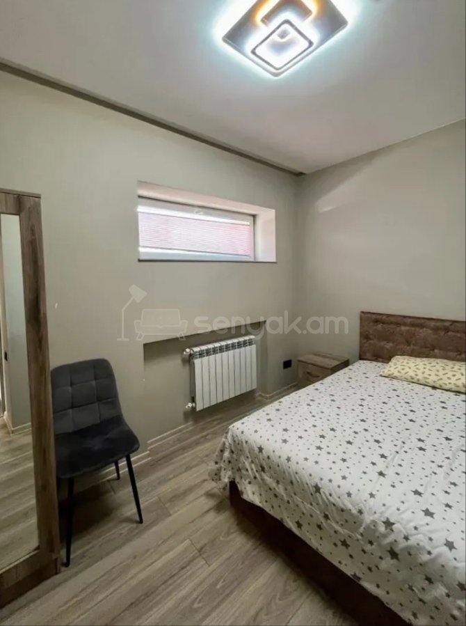 3 Սենյականոց Բնակարան Քարե Շենքում, 70քմ, 4/5 հարկ, Դիզայներական Վերանորոգված, Կահավորված