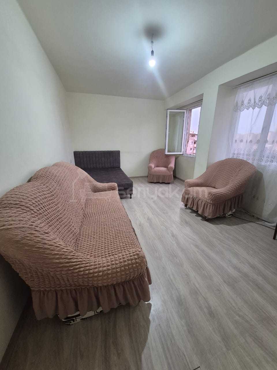 1 Սենյականոց Բնակարան, 40քմ, 9/9 հարկ, Կոսմետիկ Վերանորոգված, Կահավորված