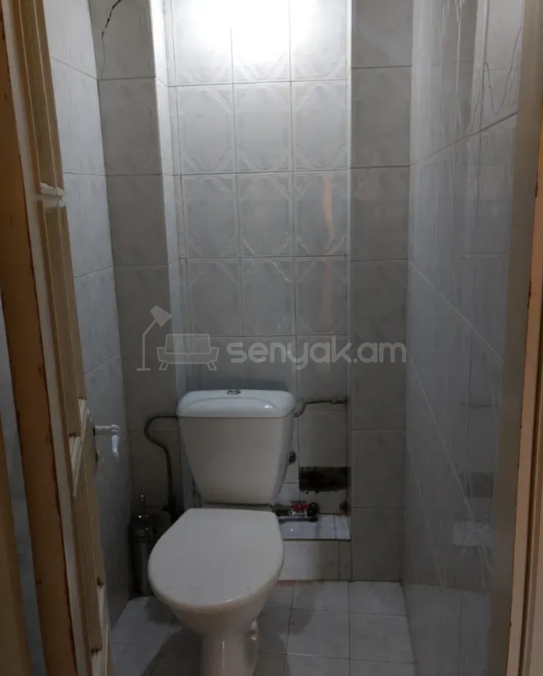 3 Սենյականոց Բնակարան, 90քմ, 5/16 հարկ, Պետական Վիճակում