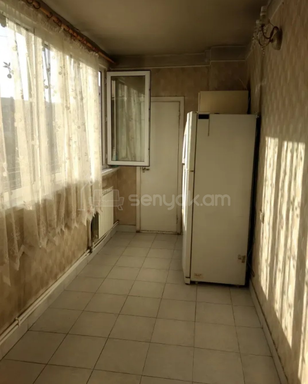 3 Սենյականոց Բնակարան, 90քմ, 5/16 հարկ, Պետական Վիճակում